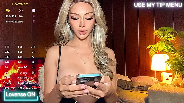 Miss-Victoria69: вебкам-шоу