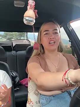 Danielavegax Show in webcam