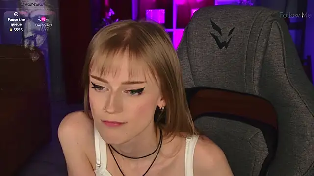 KiraMontoya Chat XXX in diretta