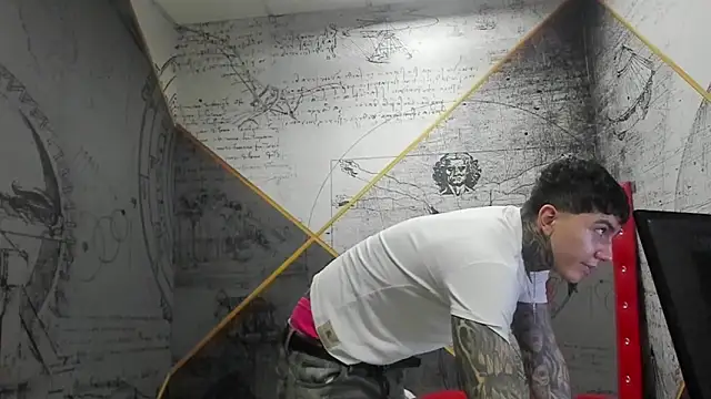 Gury_tattoo Chat XXX in diretta