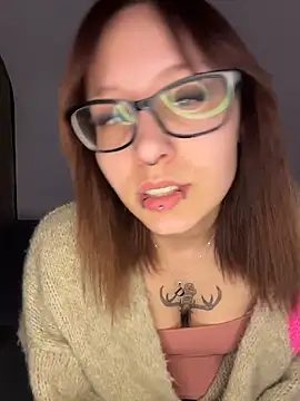 TheRealNyxaのライブXXXチャット