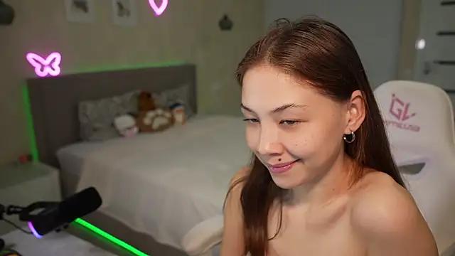 luna_young লাইভ XXX চ্যাট