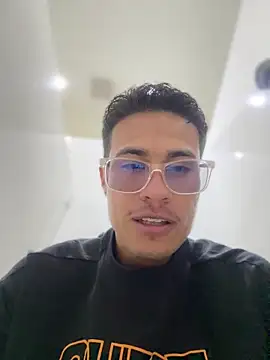 TavoHot_'s Webcam Show