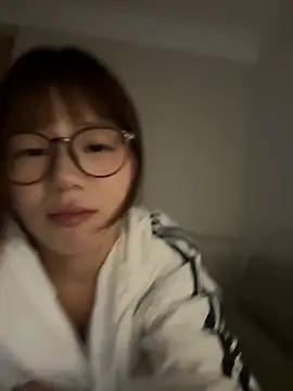 Nana-3 라이브 XXX 채팅