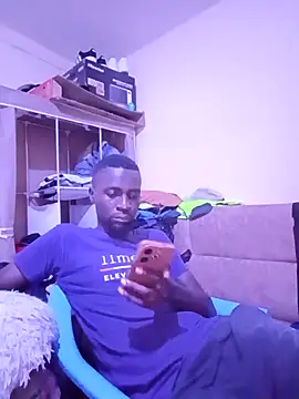 Brian_johns Adlı Modelin Canlı XXX Sohbeti