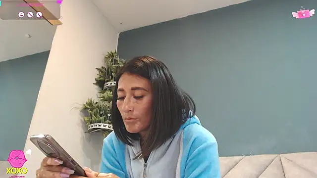 SharisWillian: онлайн-секс-чат