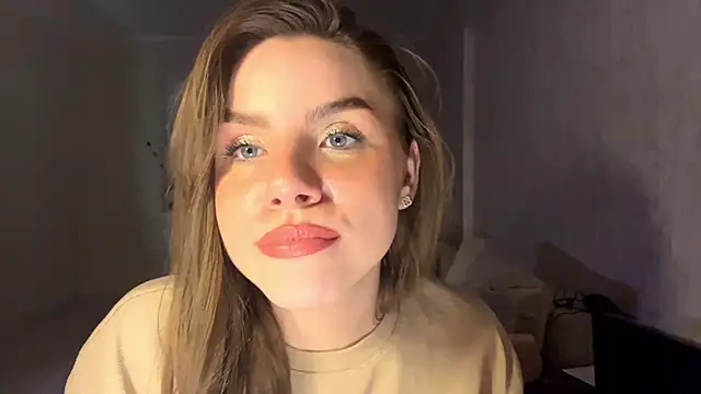 Chat XXX en directo de LeishaRocher