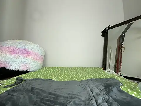 MissCumberdale: онлайн-секс-чат