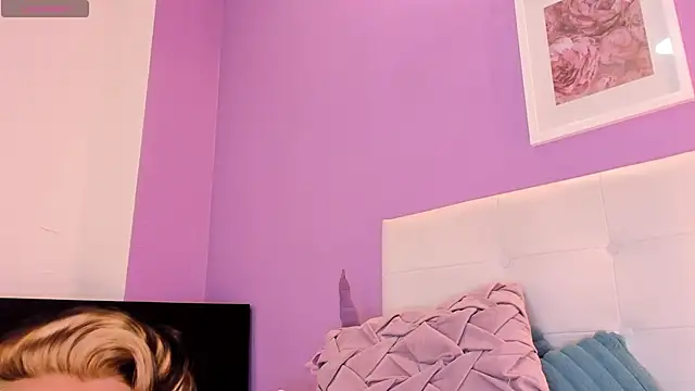 Chatroom XXX en direct de Charlotte11-11