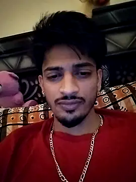 Wild_Vassu: διαδικτυακό σόου στην κάμερα