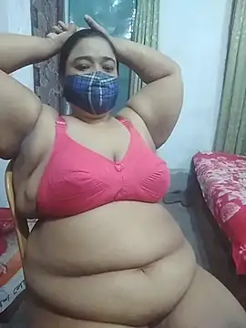 momo_loves Chat XXX live