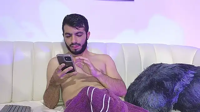 Show modela EmmanuelVoss na web-kameri