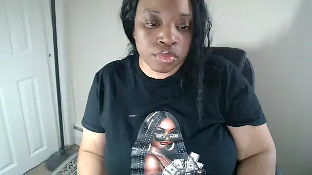 Chat XXX ao vivo de Sexymona1218