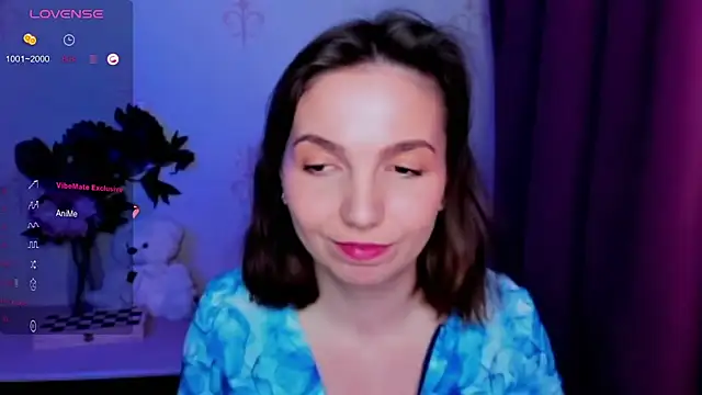 KindHazelHere_: онлайн-секс-чат