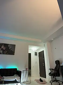 IsabellaEtthan élő XXX-chatje