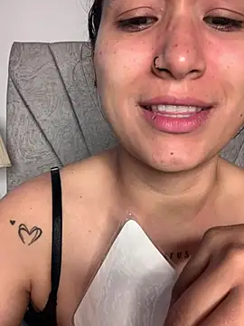 Chat XXX en directo de Val12777