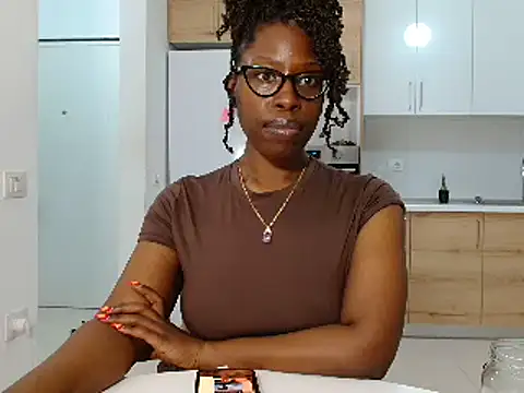 Chatroom XXX en direct de MasterIndigo