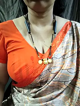 bhuvana_555 Live XXX-Chat