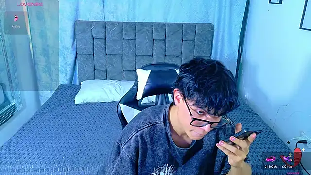 Dantekentのウェブカメラショー