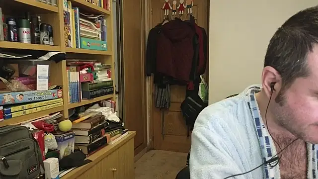 curiosillo83n Live XXX chat