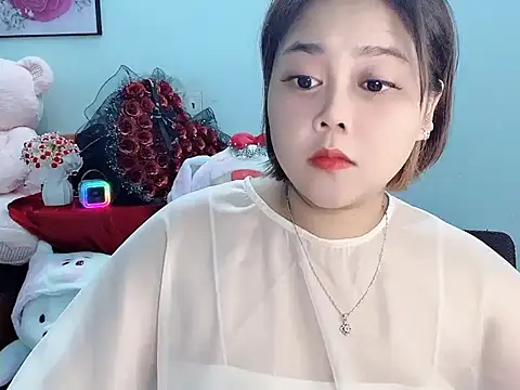 Nhanlu009 即時 XXX 聊天