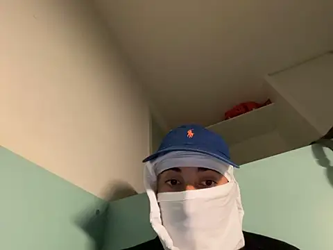 Rebeu_77 Webcam Show