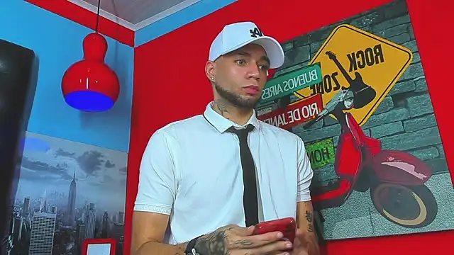 Daniel_huge22 Webcamshow