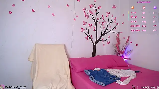 Karolina_1 Chat XXX live