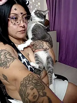 Czat XXX na żywo – DaniPoison