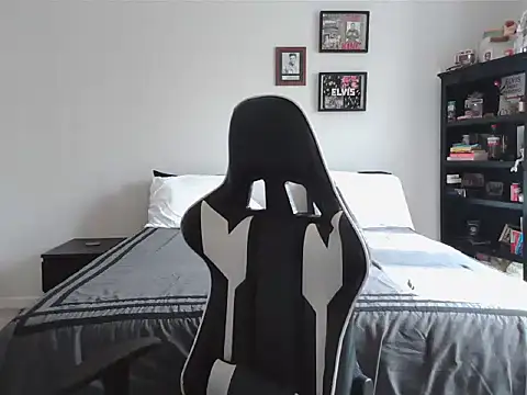 GeminiGoddess22's Live XXX Chat