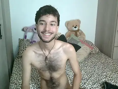 Chat XXX en directo de Adrien_polo