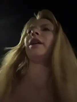 AnastasiaAniess' Live XXX Chat