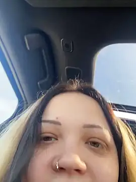 skinwalkingzombie Live XXX-Chat