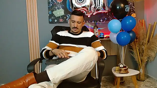 Reiko_85_ 라이브 XXX 채팅