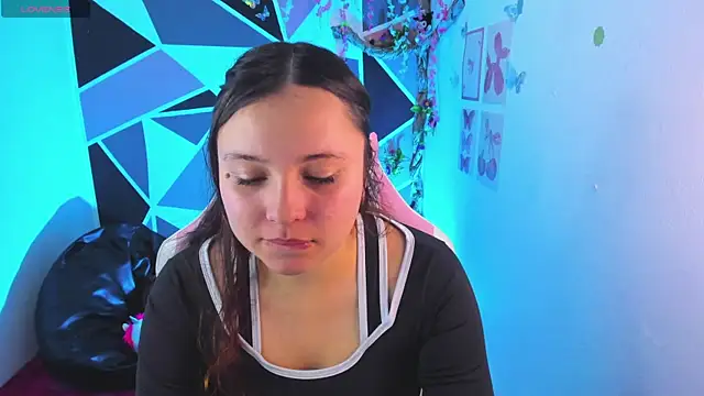 little_emma0 即時 XXX 聊天