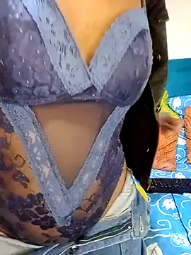 SexyBootie's Live Chat Room