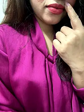 riya_sharma11 élő XXX-chatje