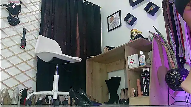 Sembang XXX Secara Langsung myla_sarah