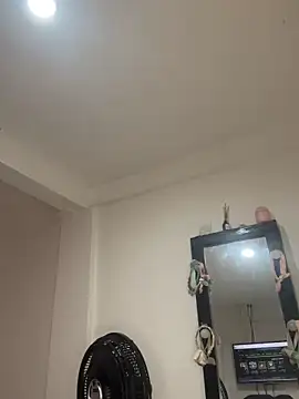 دردشة leilani_X الجنسية المباشرة