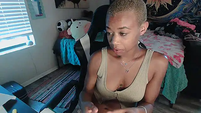 tsunamitori's Webcam Show