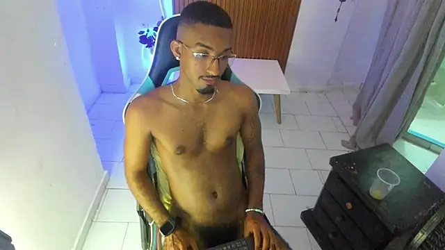 โชว์เว็บแคมของ Darwin_mayo