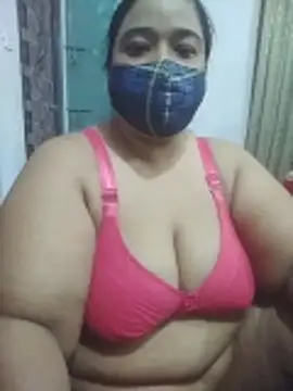 Czat XXX na żywo – momo_loves