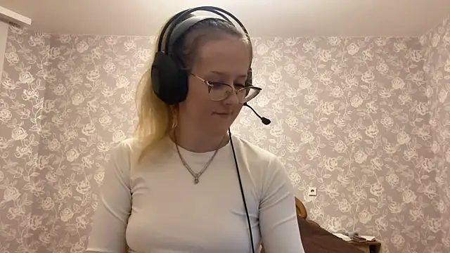 ElmiraGildea Webcamshow