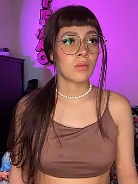 AkiraYami: απευθείας συνομιλία ΧΧΧ