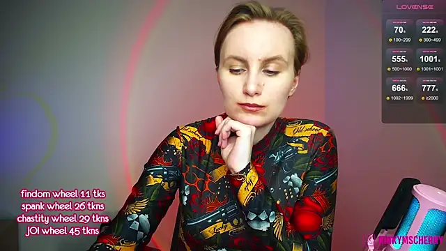 XXX chat uživo modela KinkyMissCherry