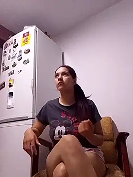 Lusandra1837lusi: онлайн-секс-чат