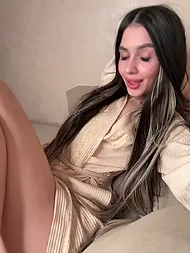 دردشة SofiaLaLight الجنسية المباشرة