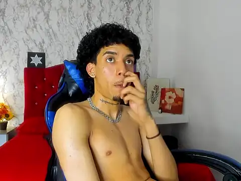 Ryder-Stone's Live XXX Chat