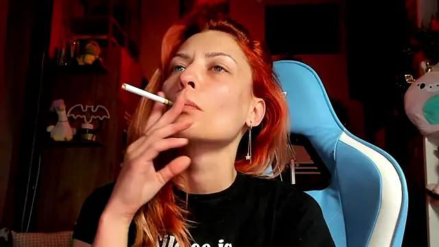 karo123421 Adlı Modelin Canlı XXX Sohbeti