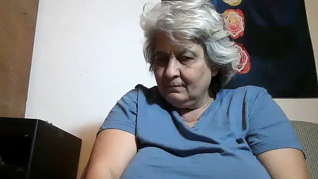 ExquisiteMature's Live XXX Chat